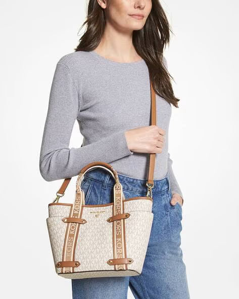Michael Kors Maeve Large Tote Bag( Dust Bag Sling Belt) 425