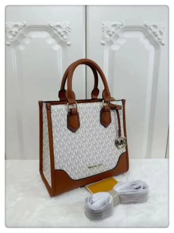 Michael Kors tote with dust cover 5318