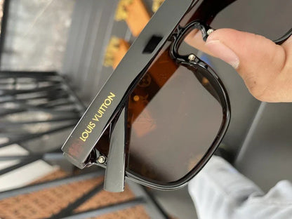 LOUIS 1822 PRINTED BROWN