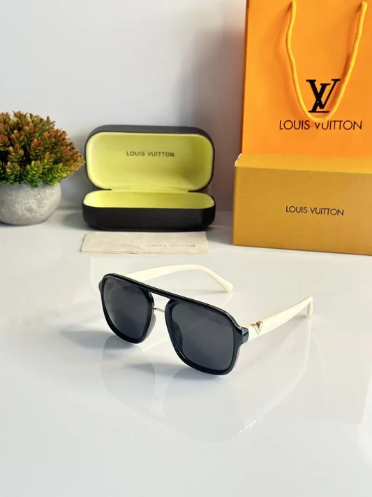 Louis Vuitton 2360 Cream Black Sale price