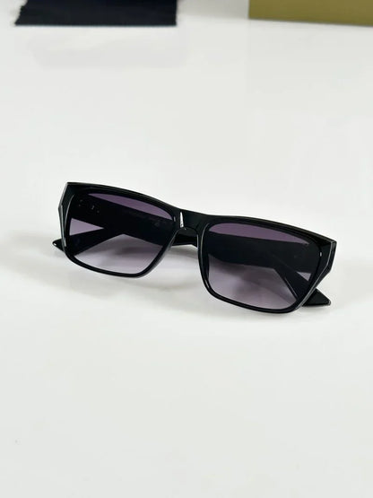 Burberry WMNS 9933 Black DC