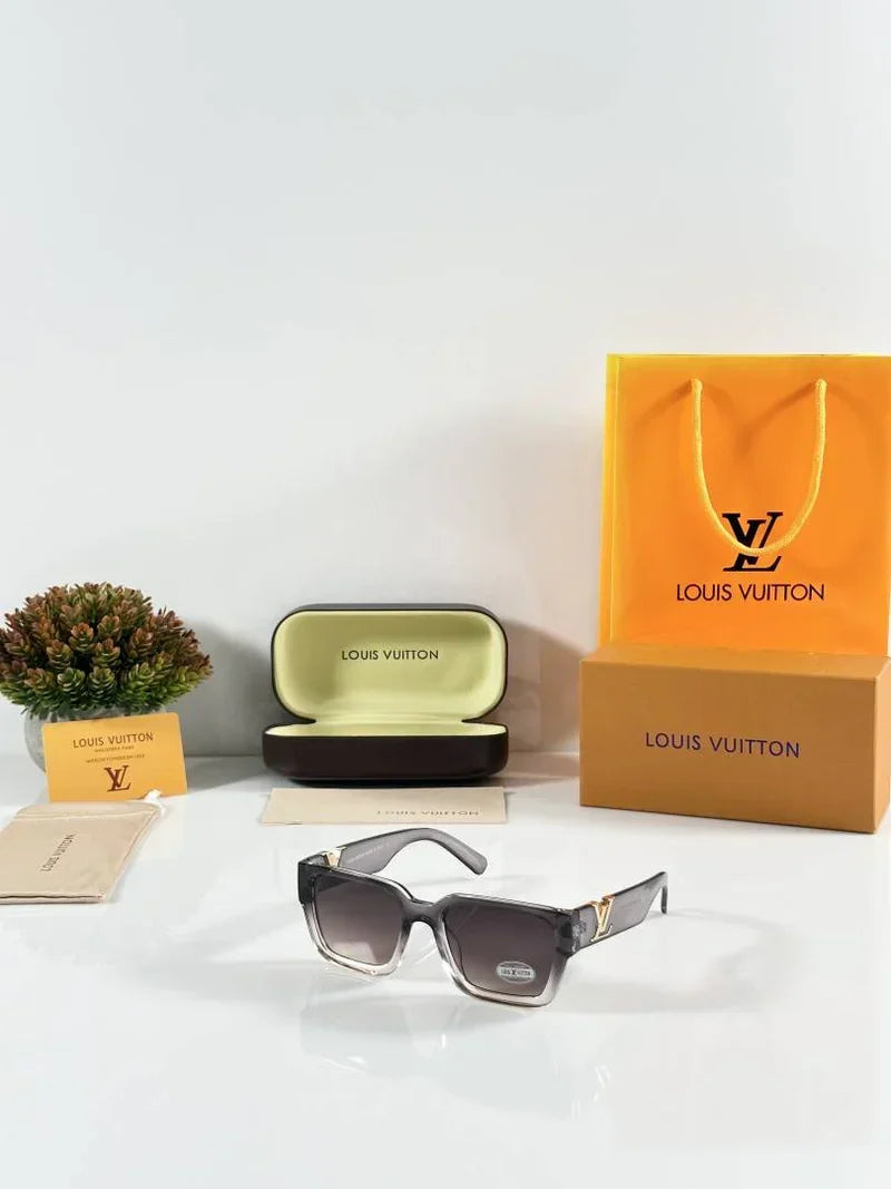 Louis Vuitton 2178 Grey