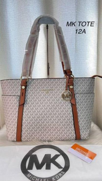 Michael Kors Sullivan Large Zipper Tote 739