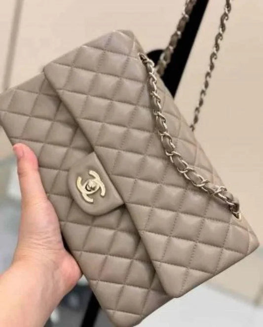 CHANEL PARIS JUMBO BIG SIZE LATHER QUALITY INNER BRANDING WITH BOX BILL 5239