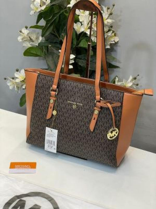 Michael Kors tote with dust cover 5328