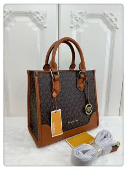 Michael Kors tote with dust cover 5319