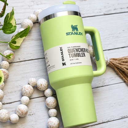 Green Stainless Steel Double-Wall Insulated Reusable Water Bottle