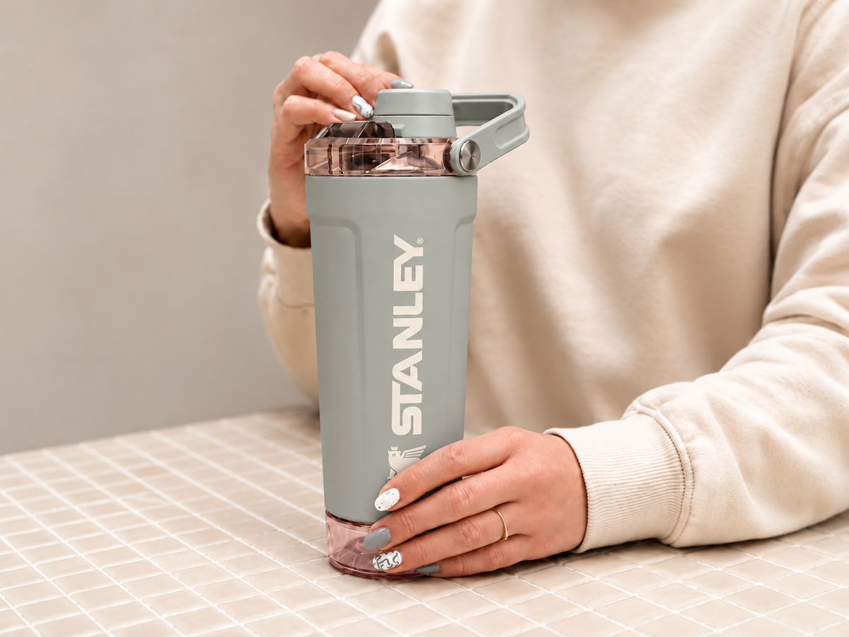 Stanley 20oz Activate Shaker Bottle – Saga Grey| Perfect for Gym & Workouts